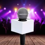 Dvn square mic flag white
