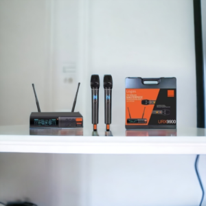 Urx 9000 wireless microphone