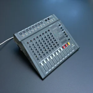 Yamaha 8 channels powered mixer 808dusb
