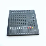 Yamaha 8 channels powered mixer 808dusb