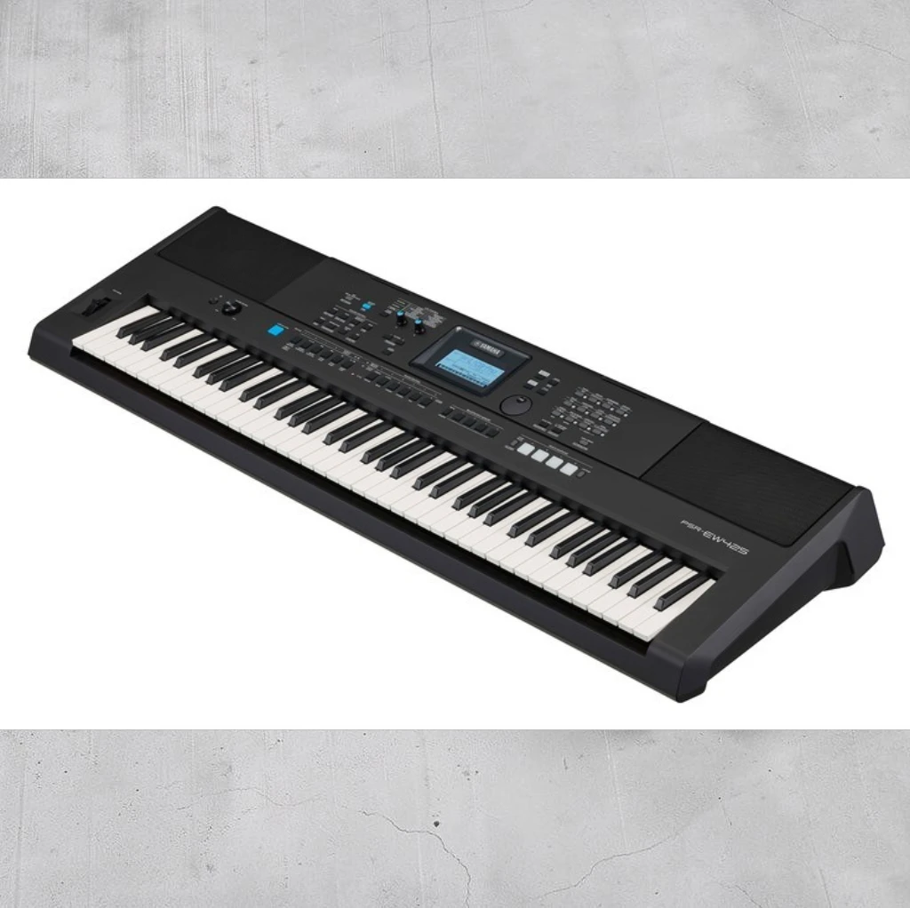 Yamaha Ew 425 keyboard