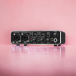 Behringer uphoria UMC202HD